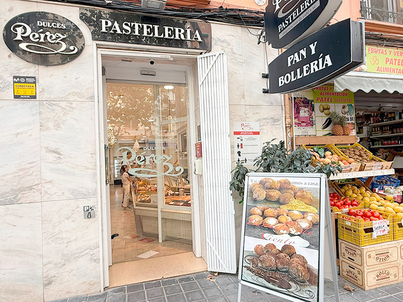 Кафе Pasteleria Dulces Perez, Pla del Real