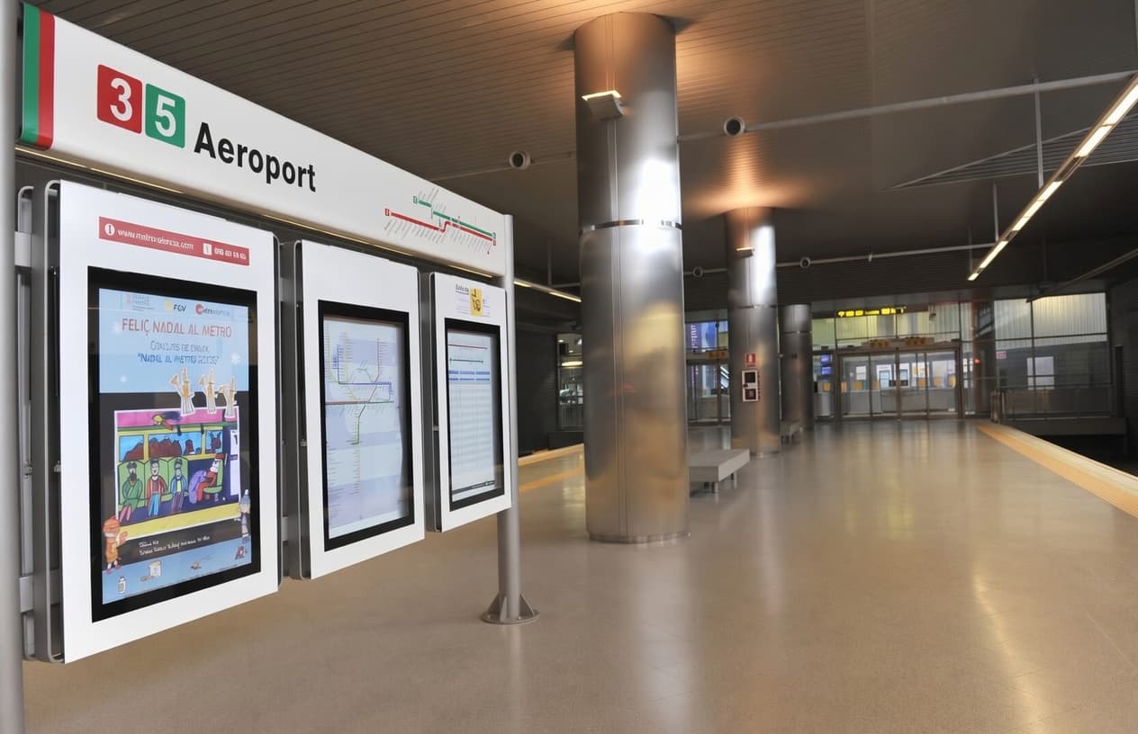 Станция метро Aeroport в аэропорту Валенсии