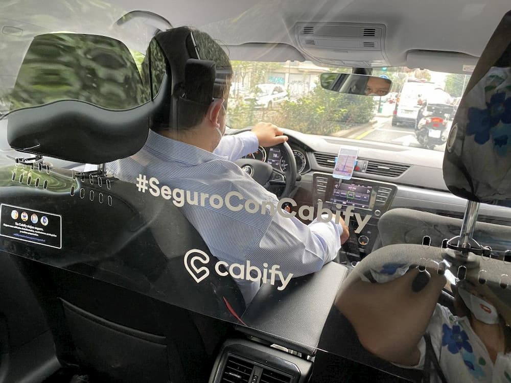 Cabify способ добраться до штраф стоянки